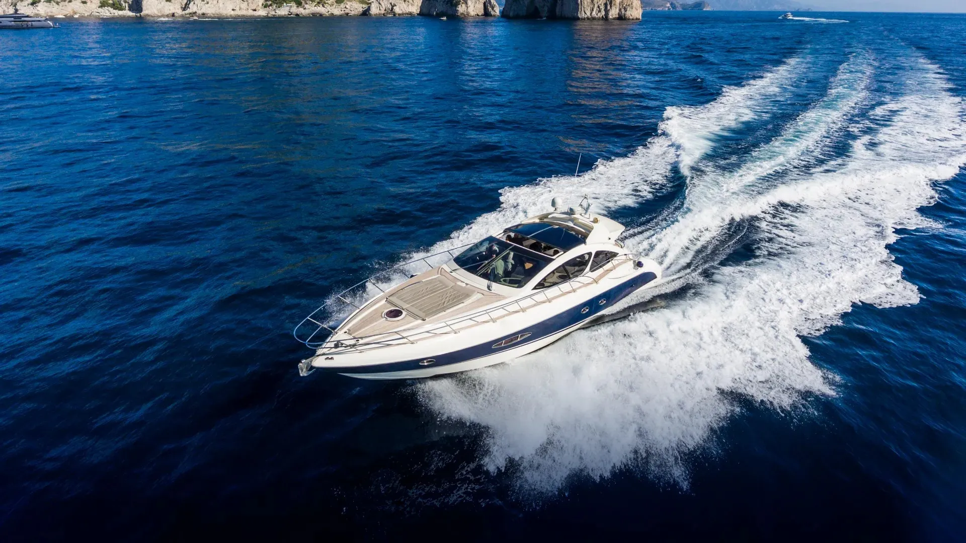 Azimut Atlantis 55